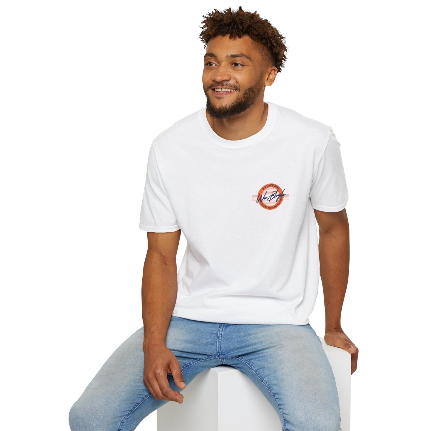 War Blogle Vintage Circle (Orange) Pocket Tee